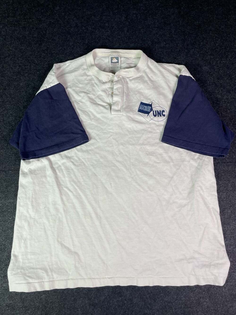 Vintage Discover UNC Size L Henley Shirt White Navy Blue